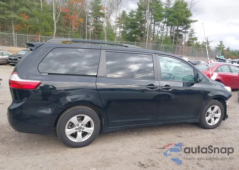 2018 Toyota Sienna Le 8 Passenger from USA, damaged, VIN 5TDKZ3DC0JS927664
